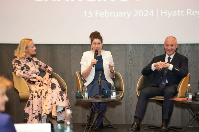 Ladies forum 5